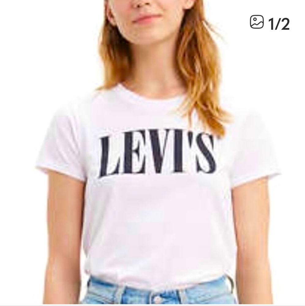 LEVI’S WHITE TEE WOMEN'S SIZE XXL FITS LIKE XL  NWT